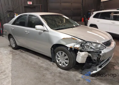 2005 Toyota Camry Le из США, поврежденный, VIN 4T1BE32K25U416492